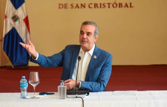 Presidente Abinader anunció realización de obras en San Cristóbal