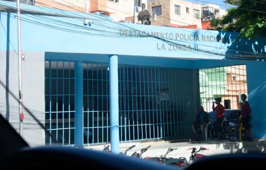 Sin luz ni internet: destacamentos en barrios limitan la atención a ciudadanos por fallas técnicas