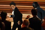 El pasito de baile de Bruno Mars al ganar el Grammy que se volvió viral