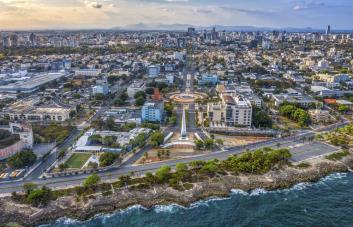 Incertidumbre económica en 2022 llevó a rebajar la proyección de crecimiento de RD Incertidumbre económica en 2022 llevó a rebajar la proyección de crecimiento de RD