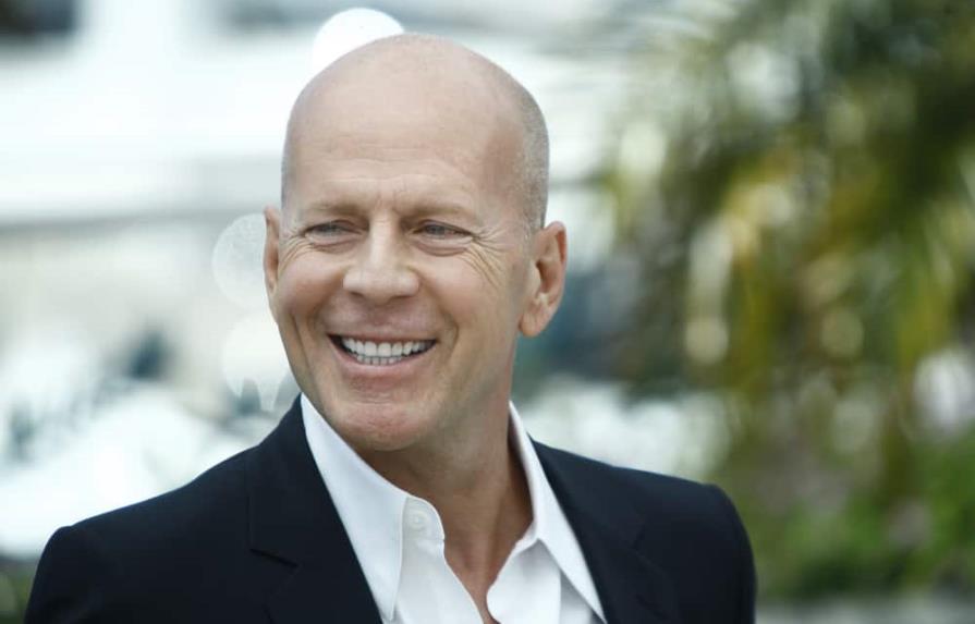 Bruce Willis vendió propiedades para solventar su retiro de la actuación Bruce Willis vendió propiedades para solventar su retiro de la actuación