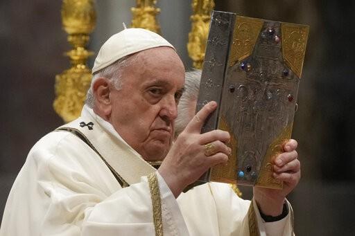 El Papa celebra el Jueves Santo antes de su visita a prisión El Papa celebra el Jueves Santo antes de su visita a prisión