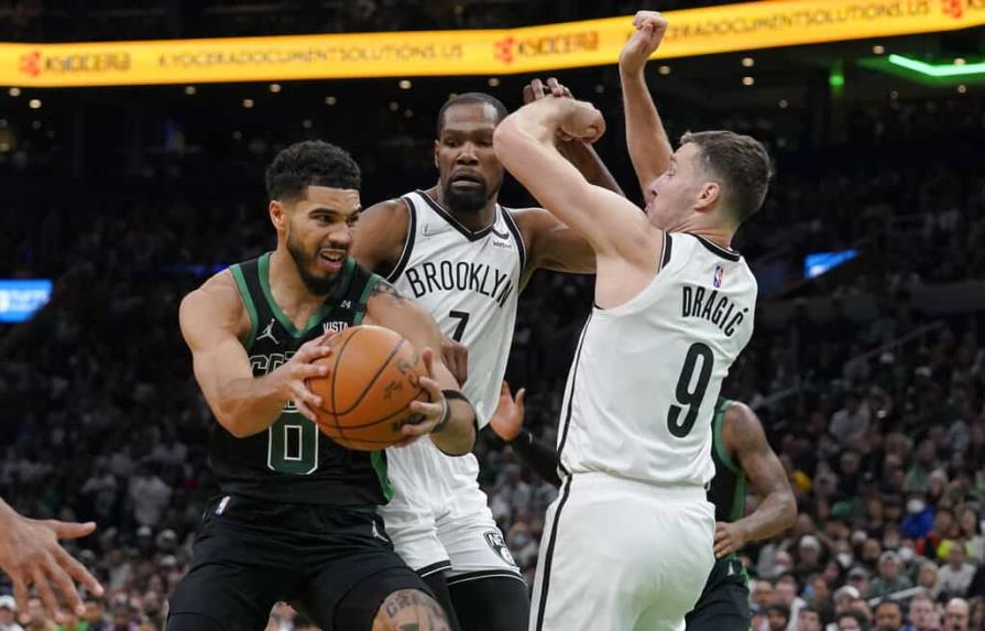 Horford, con 20 puntos y 15 rebotes, ayuda al triunfo dramático de los Celtics Horford, con 20 puntos y 15 rebotes, ayuda al triunfo dramático de los Celtics