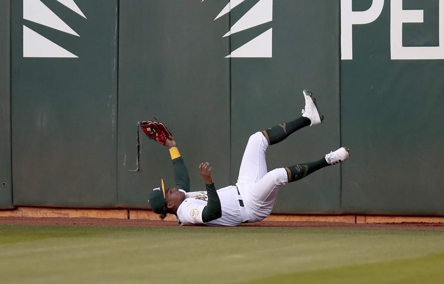 VÍDEO | Atléticos vencen a Orioles; peor asistencia a estadio en 42 años VÍDEO | Atléticos vencen a Orioles; peor asistencia a estadio en 42 años