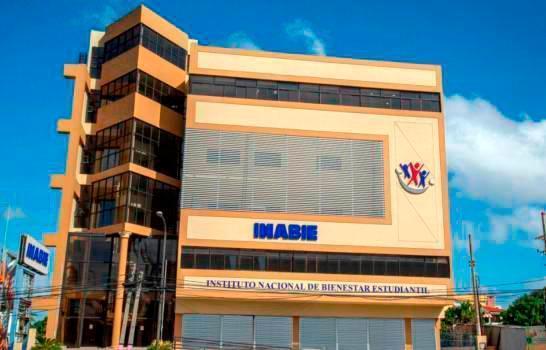 Mipymes piden a Abinader posponer licitaciones de Inabie para almuerzo escolar Mipymes piden a Abinader posponer licitaciones de Inabie para almuerzo escolar