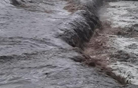 Lluvias dejan un joven muerto y otro desaparecido en San Cristóbal Lluvias dejan un joven muerto y otro desaparecido en San Cristóbal