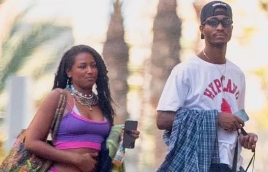 Captan a la hija menor de Barack Obama con su nuevo novio Captan a la hija menor de Barack Obama con su nuevo novio