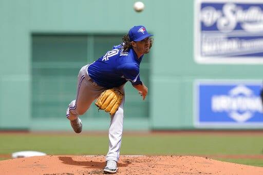 Kevin Gausman y los Azulejos dominan a los Medias Rojas en la victoria Kevin Gausman y los Azulejos dominan a los Medias Rojas en la victoria