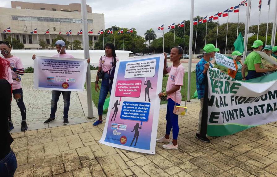Trans van al Congreso a demandar que por ley se les garantice sus derechos Trans van al Congreso a demandar que por ley se les garantice sus derechos