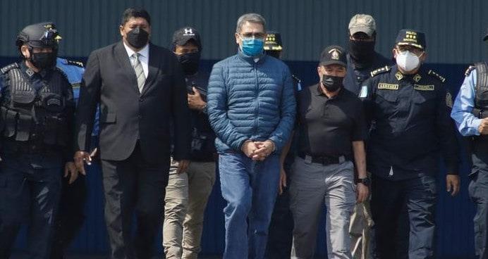 Extraditado expresidente de Honduras comparece ante el juez en Nueva York Extraditado expresidente de Honduras comparece ante el juez en Nueva York