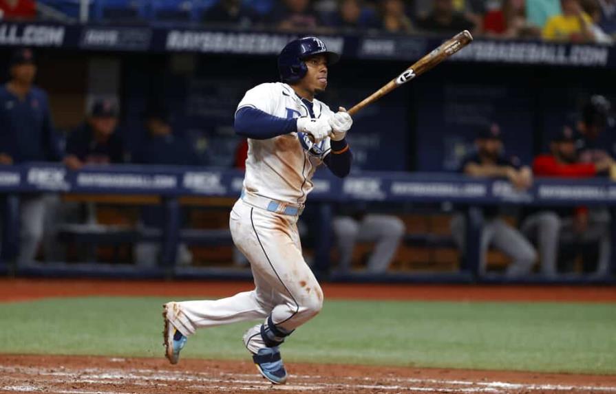 Franco logró primer juego de dos jonrones, pero Devers y Boston se impusieron Franco logró primer juego de dos jonrones, pero Devers y Boston se impusieron