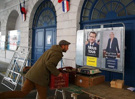 Francia vota en tensas elecciones presidenciales Francia vota en tensas elecciones presidenciales