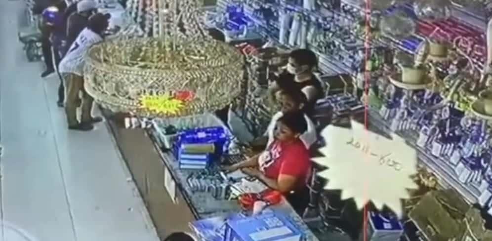 Policía insiste en su solicitud a la mujer que mató chino a que se entregue Policía insiste en su solicitud a la mujer que mató chino a que se entregue