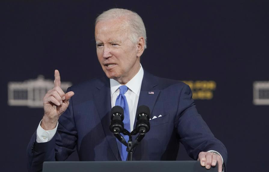 Juez suspende preparativos de Biden de rescindir norma migratoria Título 42 Juez suspende preparativos de Biden de rescindir norma migratoria Título 42