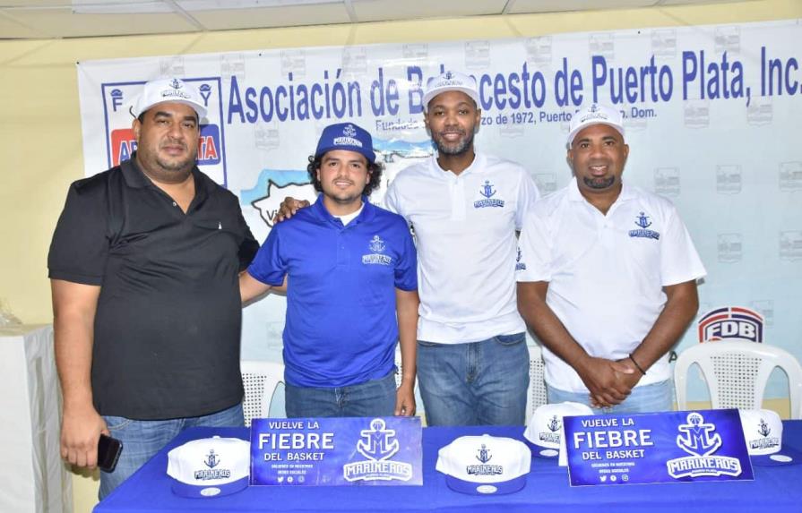 Marineros de Puerto Plata presentan a Carlos Morban como su dirigente Marineros de Puerto Plata presentan a Carlos Morban como su dirigente