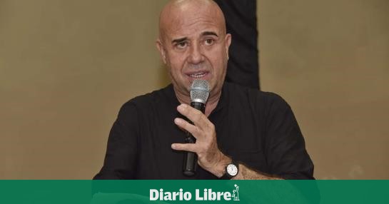 Escritor Mario Bellatin elogia Feria del Libro