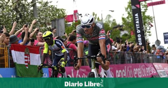 Arrancó el Giro con Van der Poel como líder