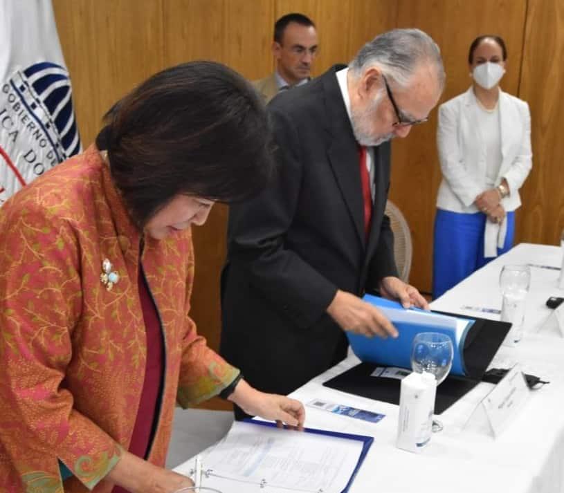 Banco Mundial: reconstruir confianza y mejorar gestión de riesgos implica reinventar el Gobierno Banco Mundial: reconstruir confianza y mejorar gestión de riesgos implica reinventar el Gobierno
