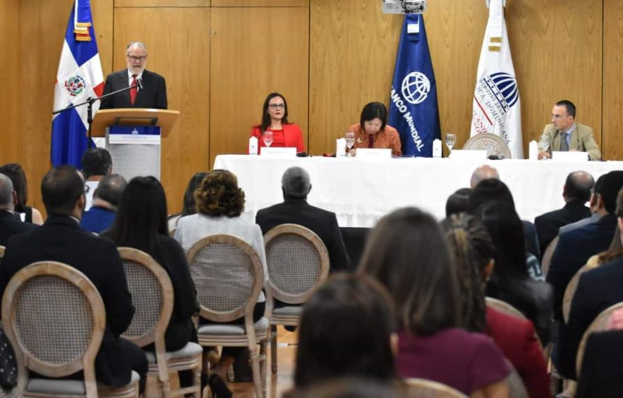 Banco Mundial y Economía presentan programa para transformación económica de RD Banco Mundial y Economía presentan programa para transformación económica de RD