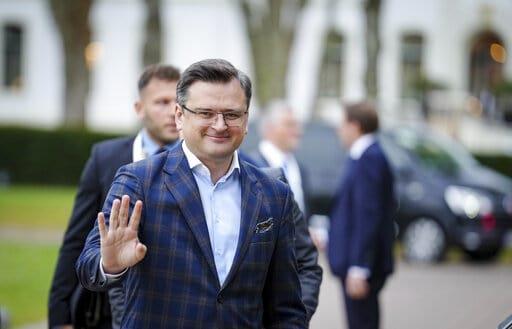 El G7 invoca “unidad” contra Rusia; EU promete fondos a Ucrania El G7 invoca “unidad” contra Rusia; EU promete fondos a Ucrania