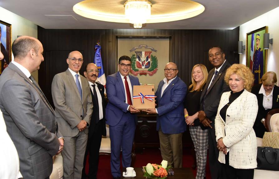 Pacheco recibe delegación del Parlamento de la Cámara de Consejo del Reino de Marruecos Pacheco recibe delegación del Parlamento de la Cámara de Consejo del Reino de Marruecos