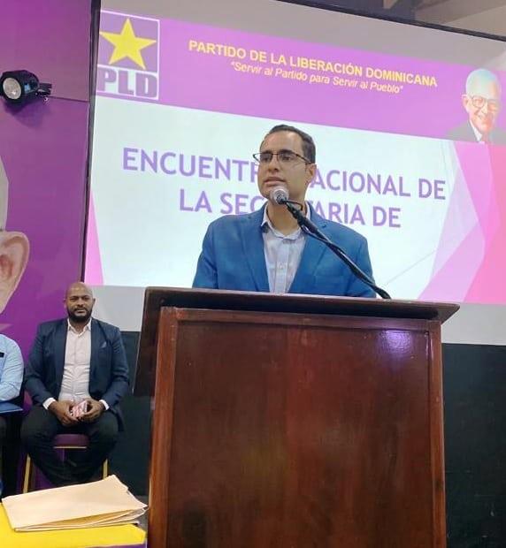 El PLD dice que la educación mejorará cuando vuelva al poder en el 2024