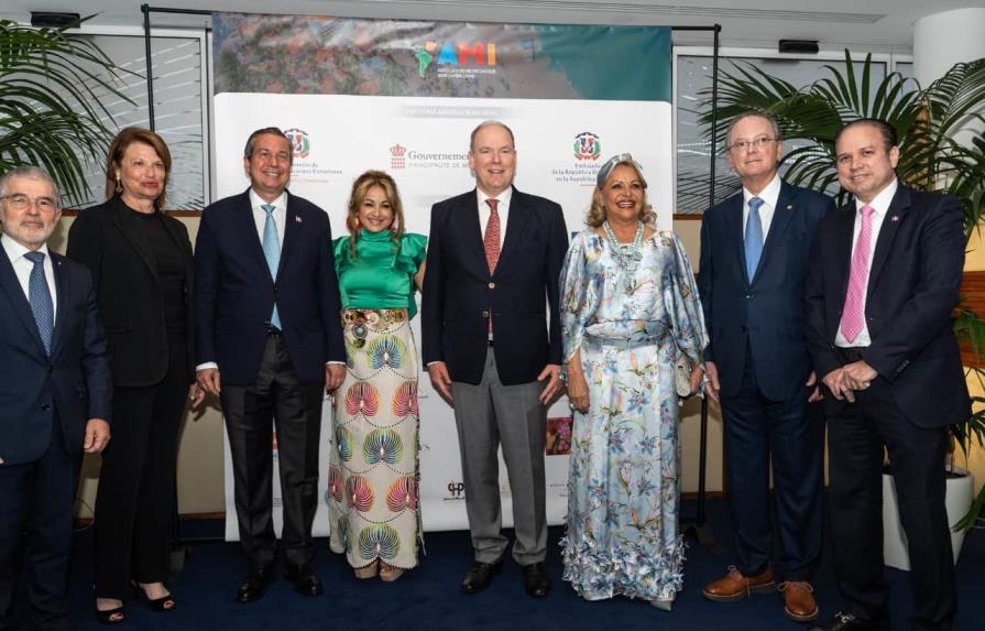 El Príncipe Alberto II de Mónaco participa en gala gastronómica dominicana El Príncipe Alberto II de Mónaco participa en gala gastronómica dominicana