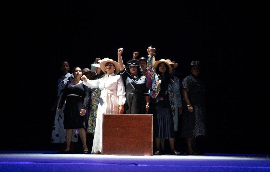 Las Sufragistas 1942, obra que conmemora el 80 aniversario del primer voto de la mujer en República Dominicana Las Sufragistas 1942, obra que conmemora el 80 aniversario del primer voto de la mujer en República Dominicana