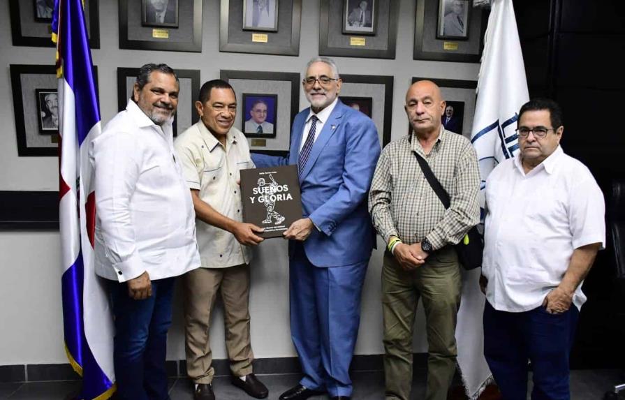 LIDOM recibe a directivos de la Federación Cubana de Béisbol LIDOM recibe a directivos de la Federación Cubana de Béisbol