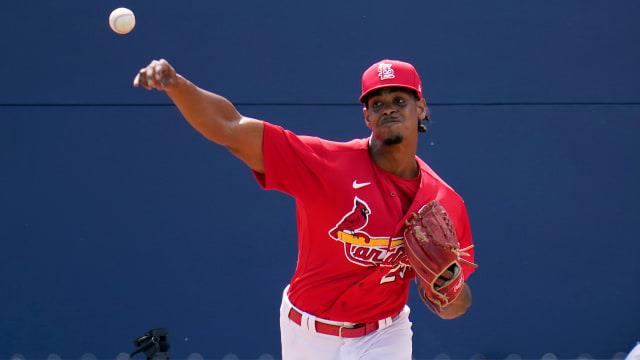 Alex Reyes retrocede en proceso de recuperación Alex Reyes retrocede en proceso de recuperación