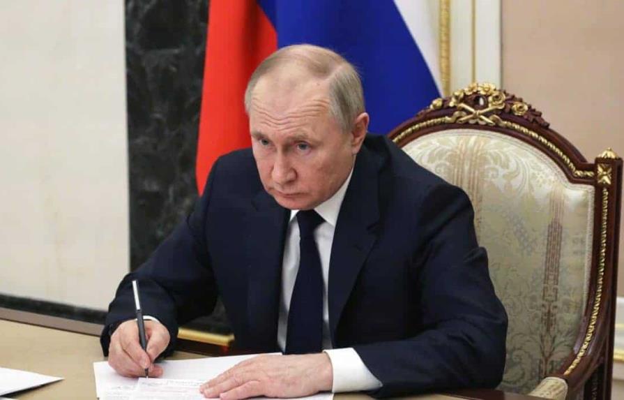 Putin califica de suicidio económico intento de UE de vetar la energía rusa Putin califica de suicidio económico intento de UE de vetar la energía rusa