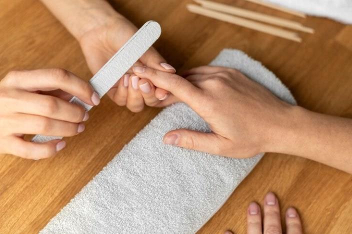 Cómo limarte y darle forma a tus uñas Cómo limarte y darle forma a tus uñas