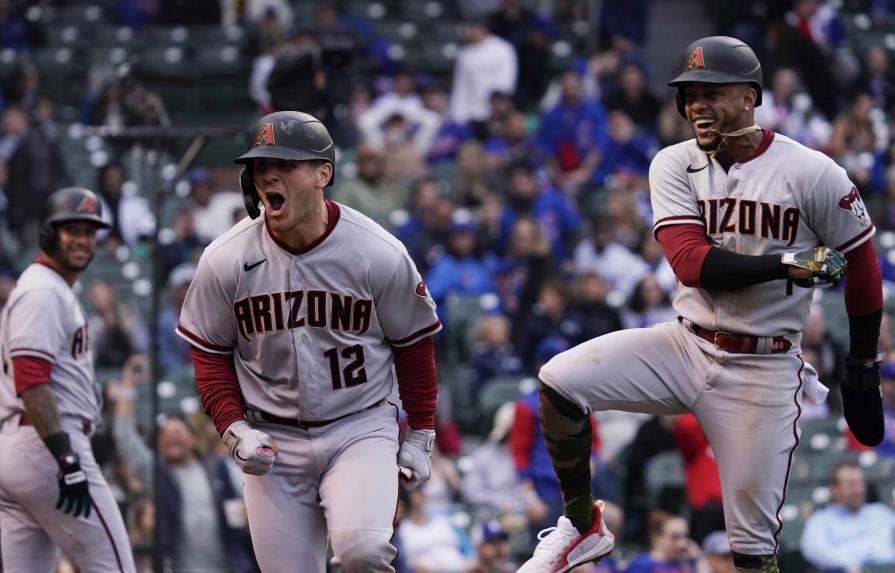 Varsho pega doble en la 10ma; Diamondbacks salen victoriosos Varsho pega doble en la 10ma; Diamondbacks salen victoriosos