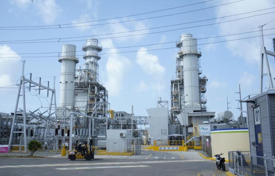 AES Dominicana informa retraso en mantenimiento de turbina de una sus plantas