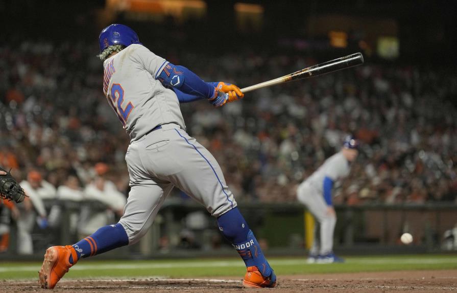 VÍDEO | Pederson encabeza fiesta de batazos con tres jonrones y los Gigantes ganan a Mets VÍDEO | Pederson encabeza fiesta de batazos con tres jonrones y los Gigantes ganan a Mets