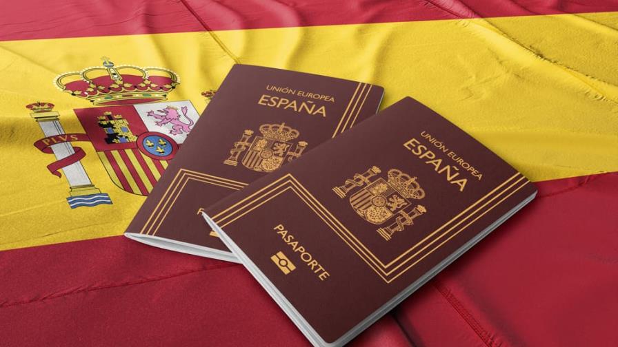 Dominicanos en España tienen hasta el 30 de junio para regularizar su estatus migratorio Dominicanos en España tienen hasta el 30 de junio para regularizar su estatus migratorio