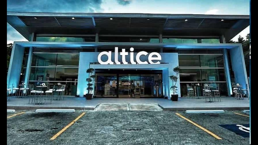 Altice continúa trabajos para resolver avería que afecta desde ayer a sus usuarios
