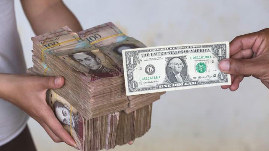 EE.UU. suaviza controles a bancos para facilitar transacciones con Venezuela tras sismos
