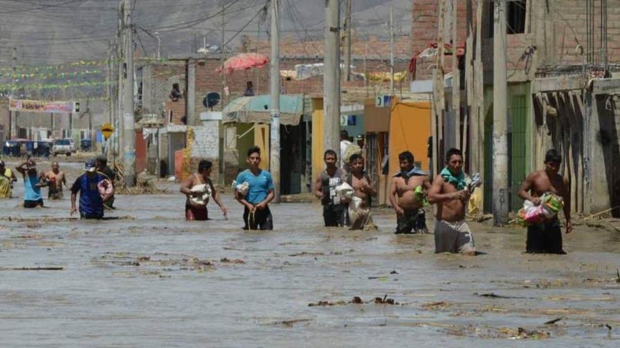 Las lluvias en Perú dejan 64 fallecidos, 8 desaparecidos y decenas de miles de afectados