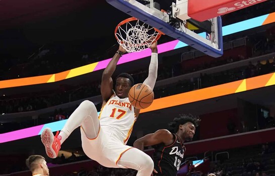 Okongwu lidera la reacción de Atlanta para derrotar a Cleveland