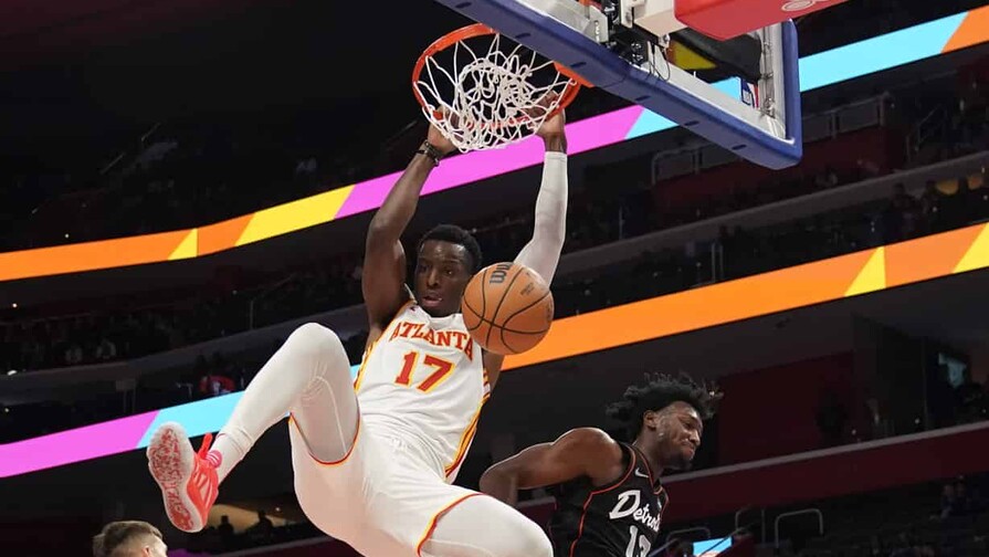 Okongwu lidera la reacción de Atlanta para derrotar a Cleveland