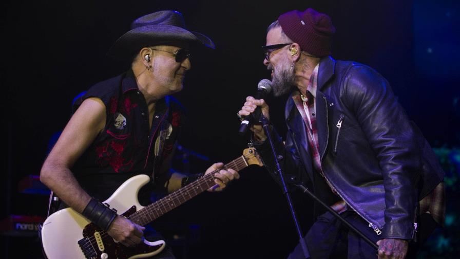El espíritu de Pau Donés revive con la banda de Jarabe de Palo y Pedro Capó en Puerto Rico El espíritu de Pau Donés revive con la banda de Jarabe de Palo y Pedro Capó en Puerto Rico