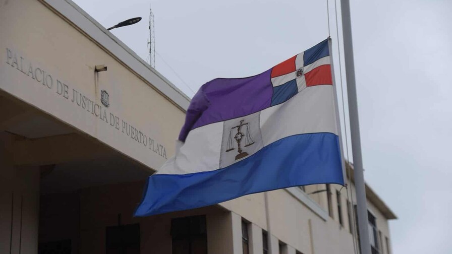 Irrumpieron en su vivienda, lo mataron y lanzaron su cadáver a un río en Puerto Plata Irrumpieron en su vivienda, lo mataron y lanzaron su cadáver a un río en Puerto Plata