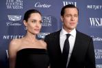 Angelina Jolie acusa a Brad Pitt en una demanda de maltratarla físicamente Angelina Jolie acusa a Brad Pitt en una demanda de maltratarla físicamente