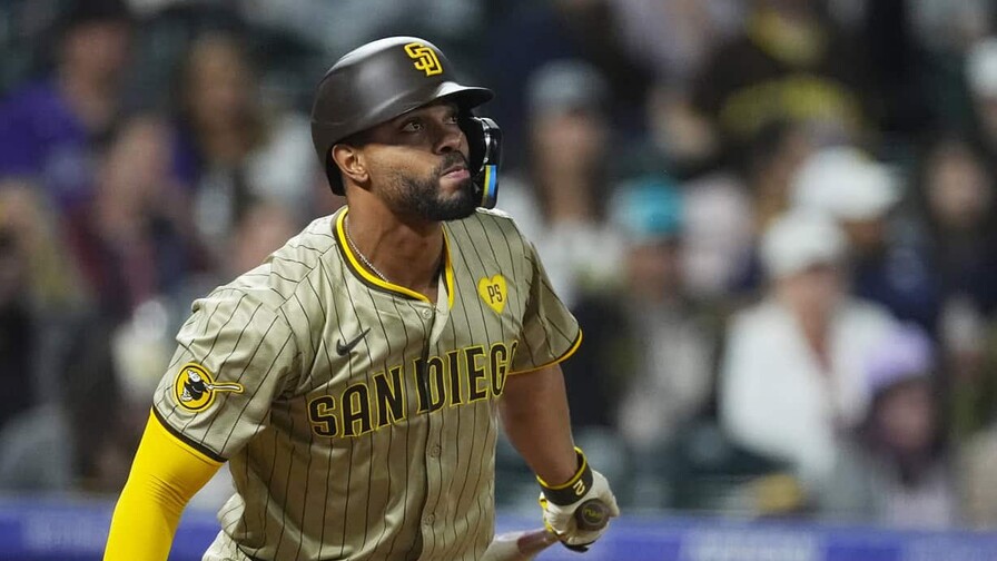 Los Padres aplastan a los Rockies y se acercan a los playoffs; Bogaerts queda a un hit del ciclo