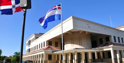 Condenan a 15 años de prisión a hombre por violación grupal de adolescente; cinco siguen prófugos