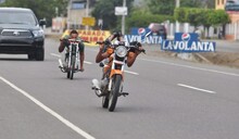 De los “likes” mortales de Irlanda a calibrar motores en RD
