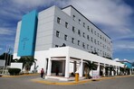 Dos estudiantes de 11 y 15 años ingresados en Azua tras presunta intoxicación por fumigación Dos estudiantes de 11 y 15 años ingresados en Azua tras presunta intoxicación por fumigación