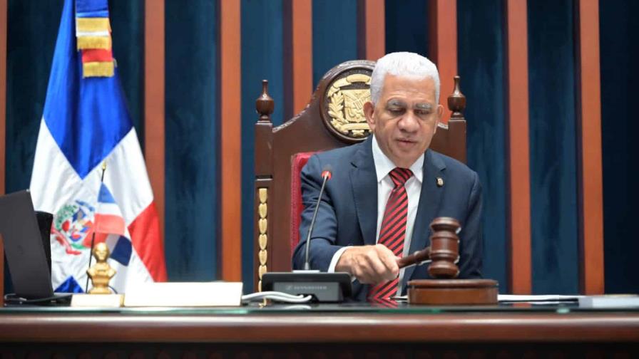El presidente del Senado asegura que aumento del marbete está contemplado en la ley anticrisis El presidente del Senado asegura que aumento del marbete está contemplado en la ley anticrisis