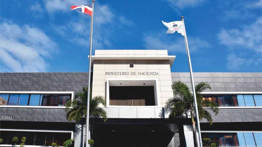 Fitch Ratings ratifica la calificación BB- de República Dominicana con perspectiva positiva